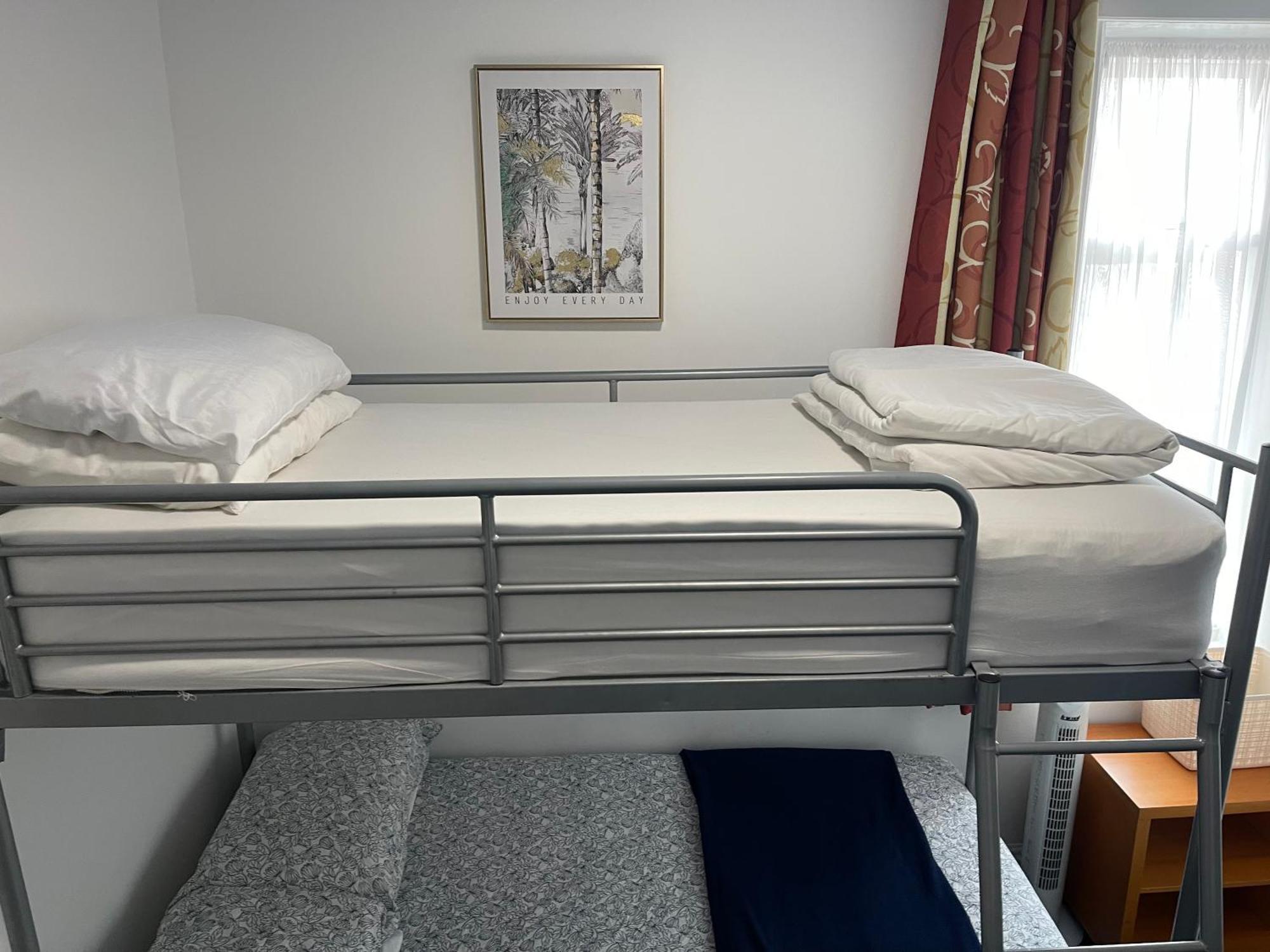 Backpackers Blackpool Hotel & Suites Екстер'єр фото